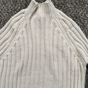 American Eagle knit sweater, size L